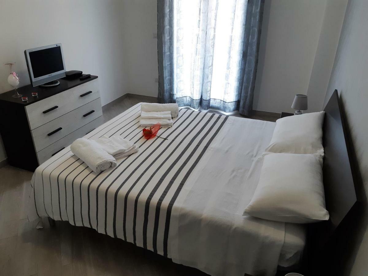 Home33 Avola Ngoại thất bức ảnh