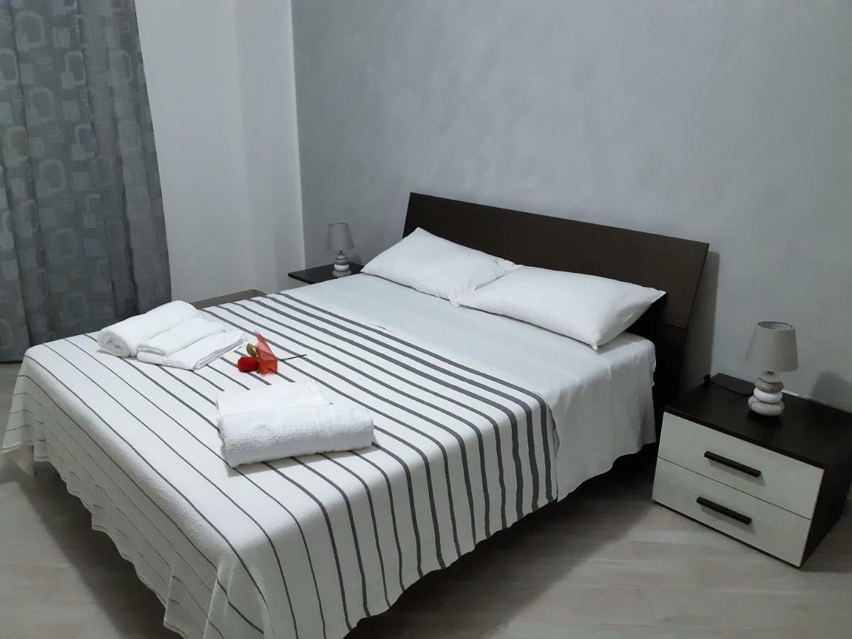 Home33 Avola Ngoại thất bức ảnh